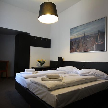 Carlton Hotel Frankfurt am Main ภายนอก รูปภาพ