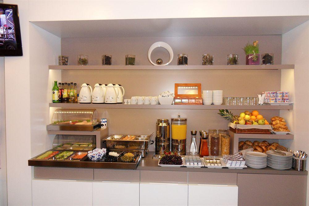 Carlton Hotel Frankfurt am Main ภายนอก รูปภาพ