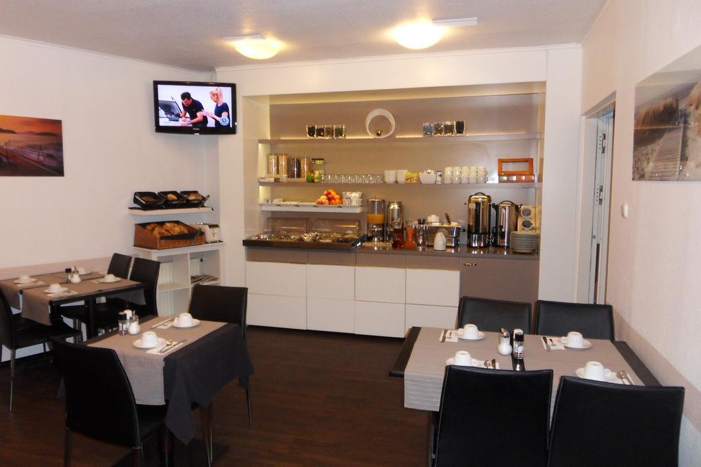 Carlton Hotel Frankfurt am Main ภายนอก รูปภาพ