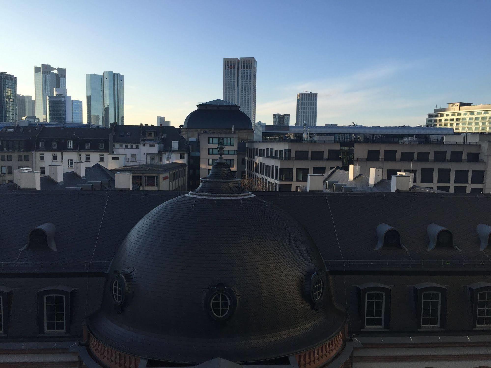 Carlton Hotel Frankfurt am Main ภายนอก รูปภาพ